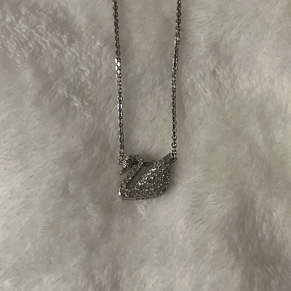 Swarovski Crystal Iconic Swan Necklace